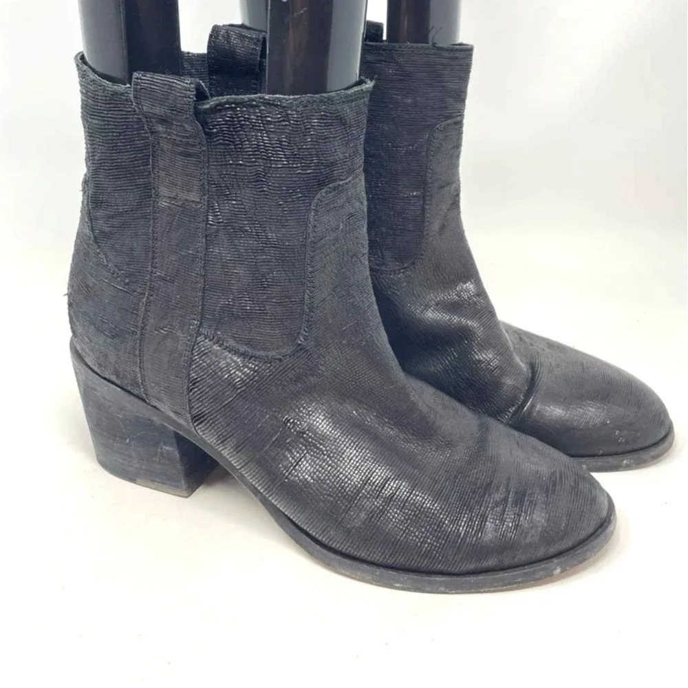 Eileen Fisher Black Textured Heeled Ankle Boots Size US‎ 8.5